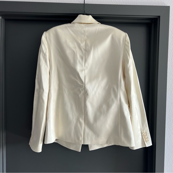 Helsa Heavy Satin Double Breasted Jacket in Bone Size XS NEW! New with tags! - Picture 11 of 12